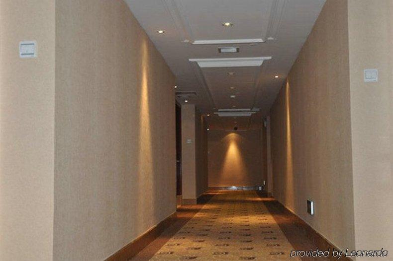 Borman Hotel Guangzhou Panyu Qiaonan Aoyuan Plaza Exterior foto